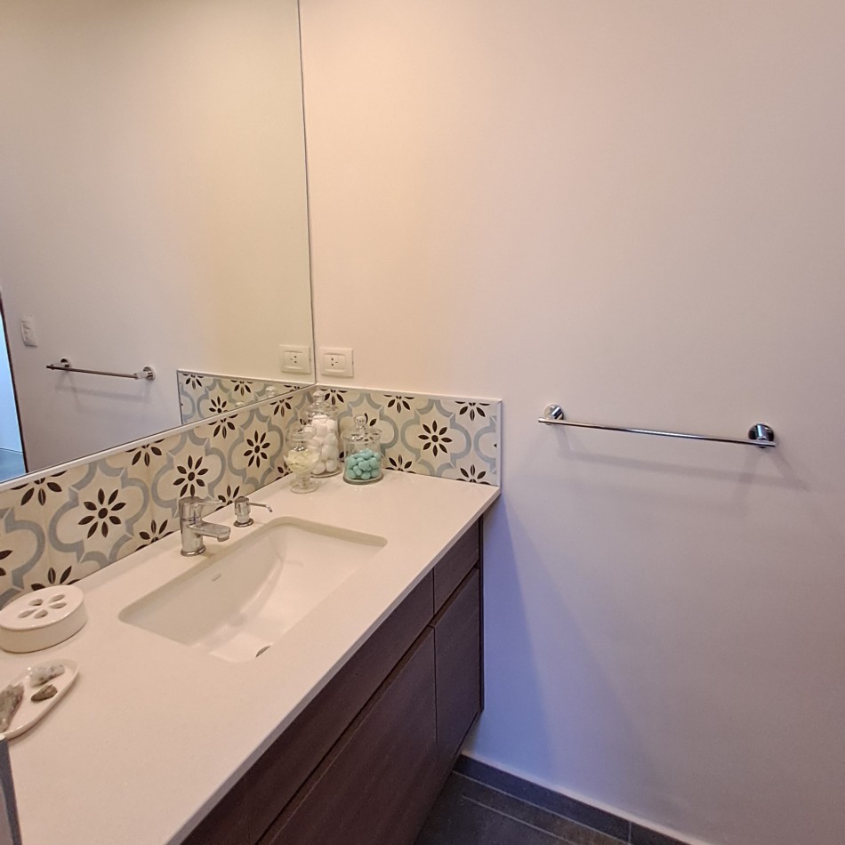 EXCEPCIONAL CASA QUINTA EN VENTA