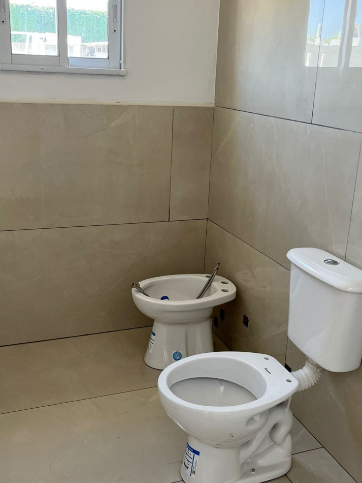 LOCALES A ESTRENAR SOBRE AVENIDA COMPAIRE