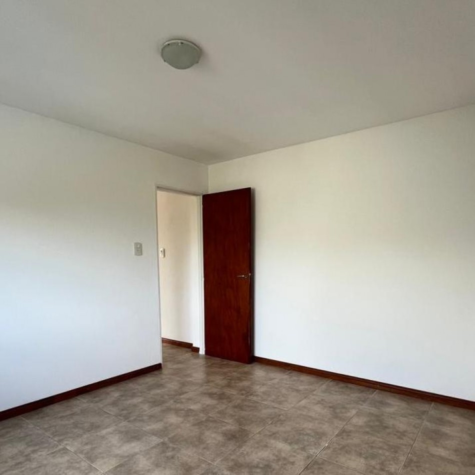 DEPARTAMENTO EN PLANTA ALTA EN VENTA