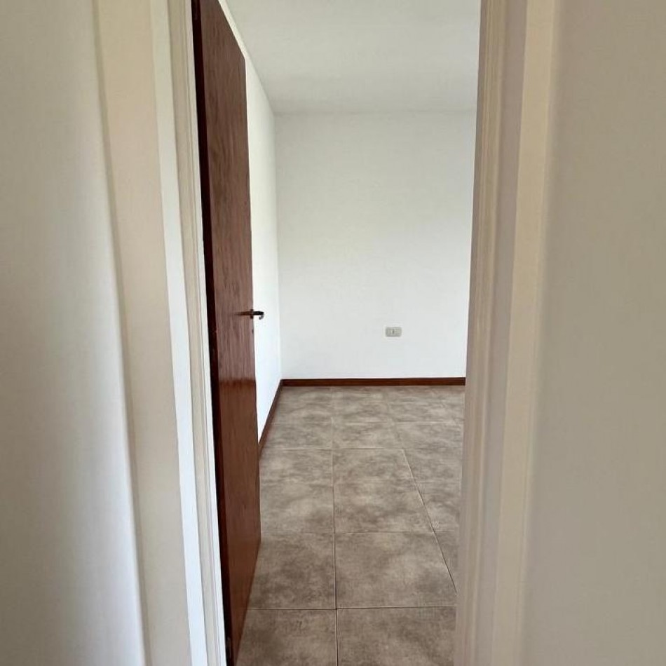 DEPARTAMENTO EN PLANTA ALTA EN VENTA