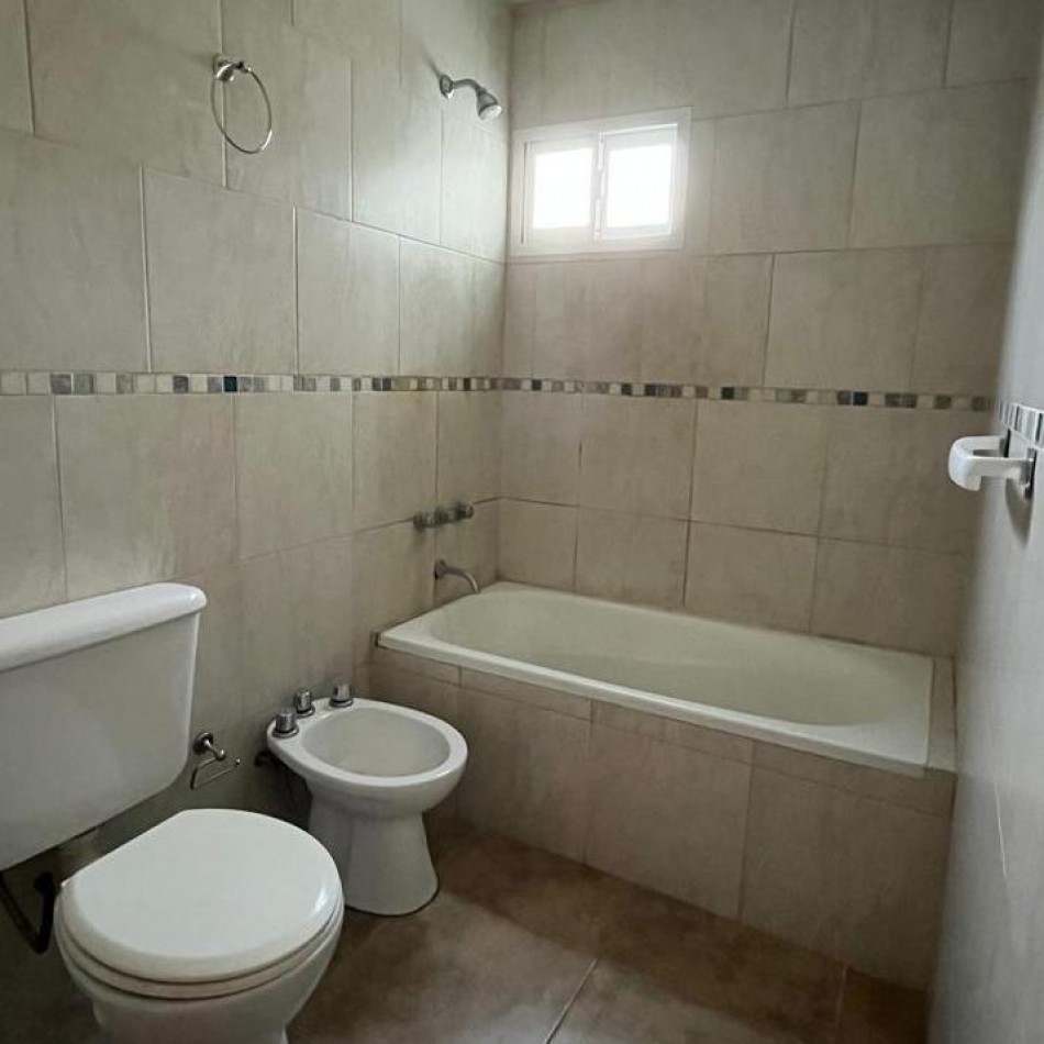 DEPARTAMENTO EN PLANTA ALTA EN VENTA