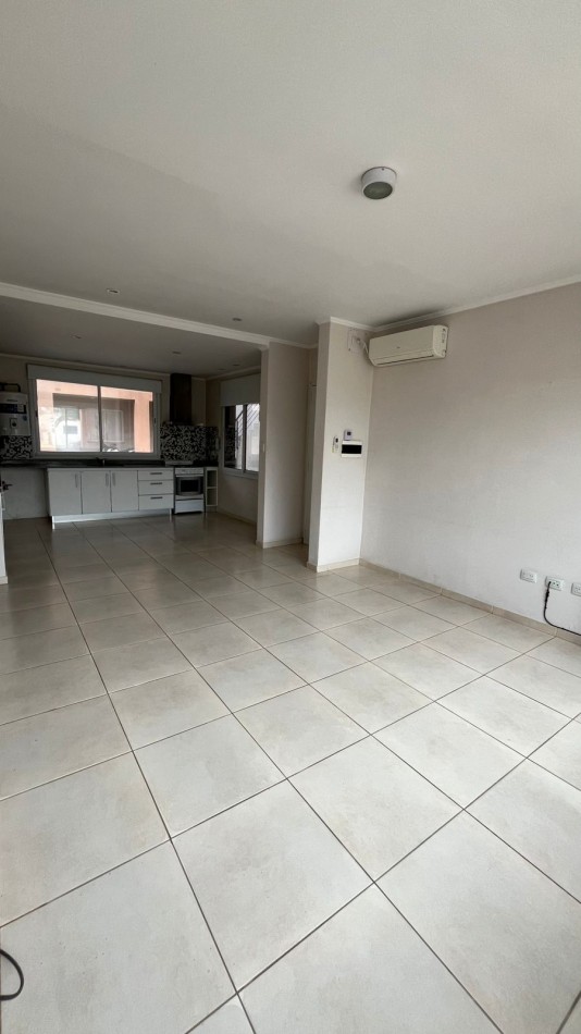 DEPARTAMENTO EN PLANTA BAJA EN ALQUILER