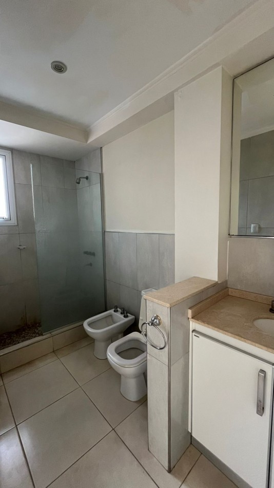 DEPARTAMENTO EN PLANTA ALTA POR ESCALERA