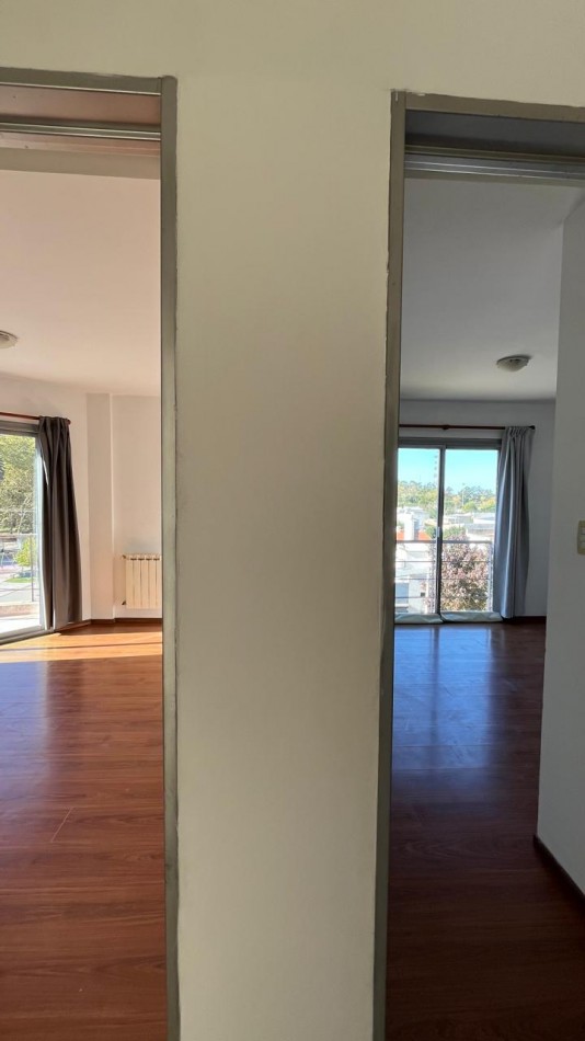 DEPARTAMENTO EN 3 PISO - AYRES DEL PARQUE