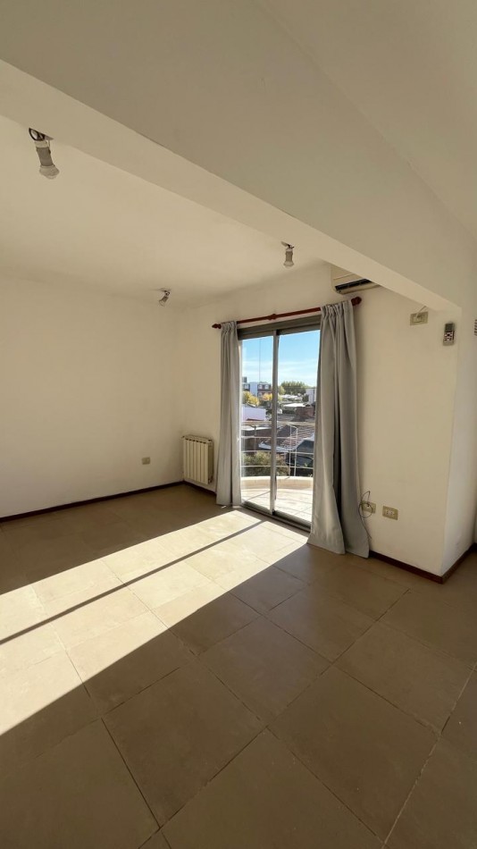 DEPARTAMENTO EN 3 PISO - AYRES DEL PARQUE