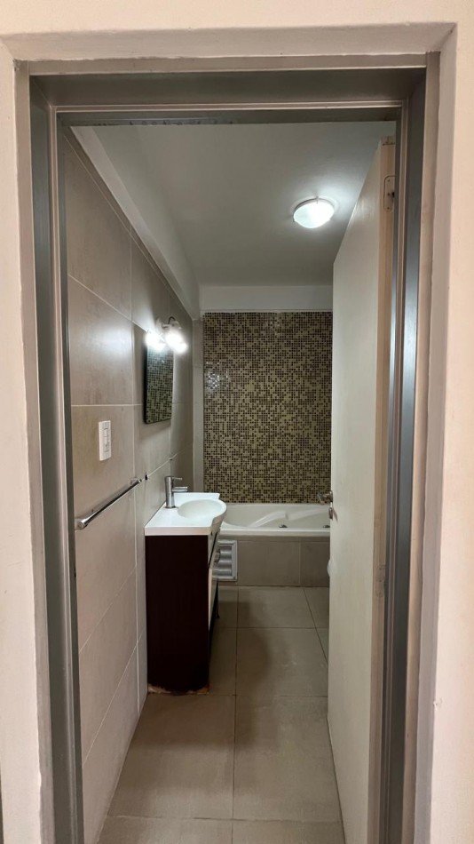 DEPARTAMENTO EN 3 PISO - AYRES DEL PARQUE