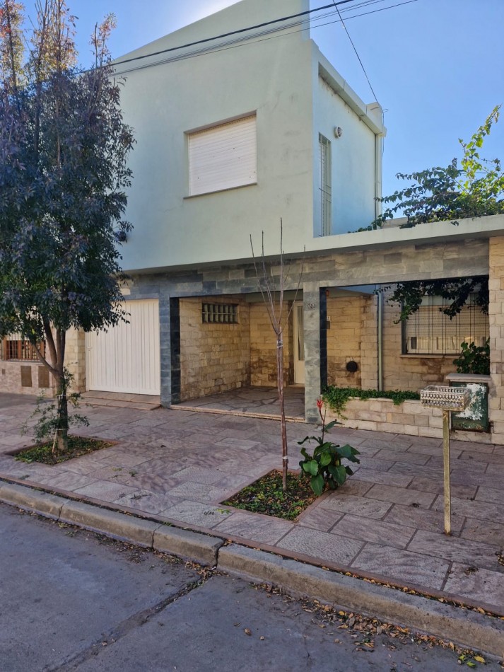 CASA EN VENTA CON GRAN UBICACION