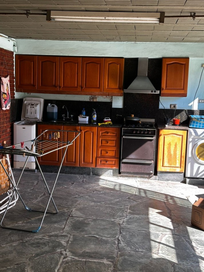 CASA EN VENTA CON GRAN UBICACION