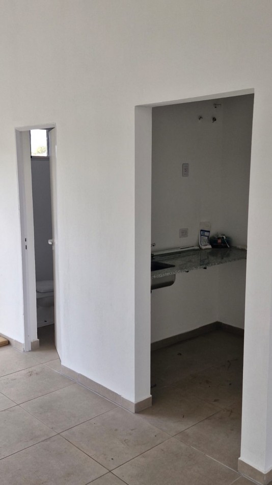 LOCAL COMERCIAL A ESTRENAR