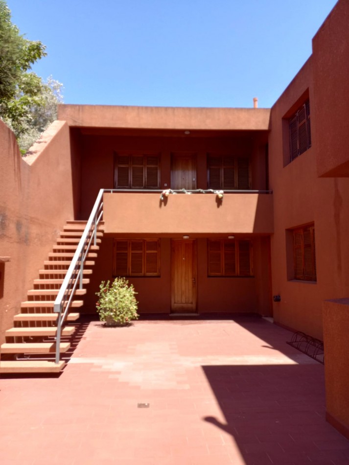 DEPARTAMENTO EN PLANTA ALTA EN VENTA