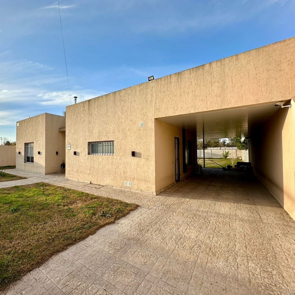 HERMOSA CASA EN ZONA QUINTAS