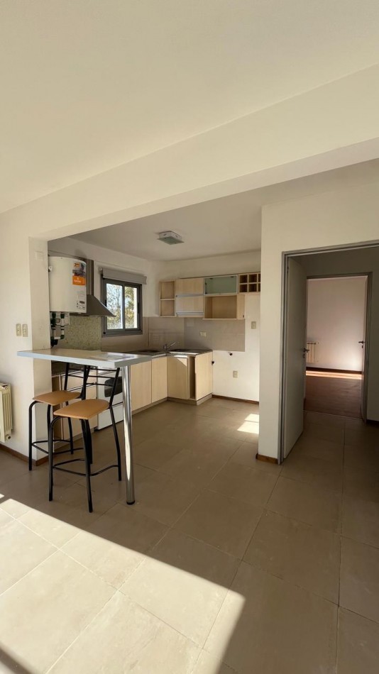 DEPARTAMENTO EN 3 PISO - AYRES DEL PARQUE