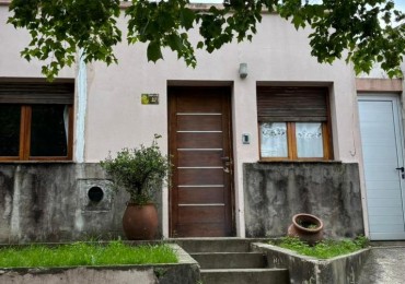 CASA CON GRAN POTENCIAL EN VENTA