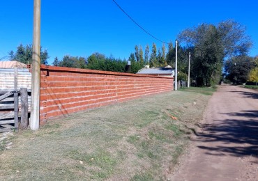 LOTE EN ESQUINA CON PROYECTO CASA QUINTA + PILETA