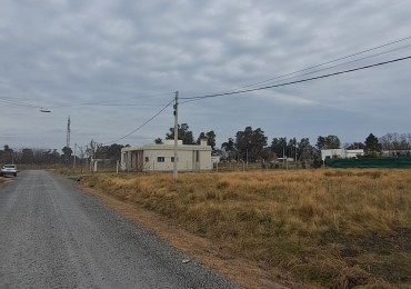 Lote en zona quintas con gas natural a metros de Av. Urquiza