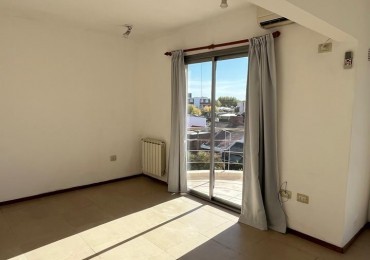 DEPARTAMENTO EN 3 PISO - AYRES DEL PARQUE